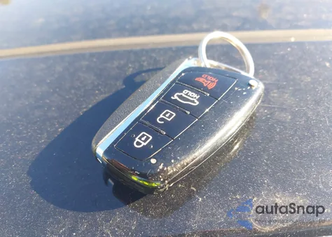 2016 Hyundai Equus Ultimate from USA, damaged, VIN KMHGH4JH8GU101871